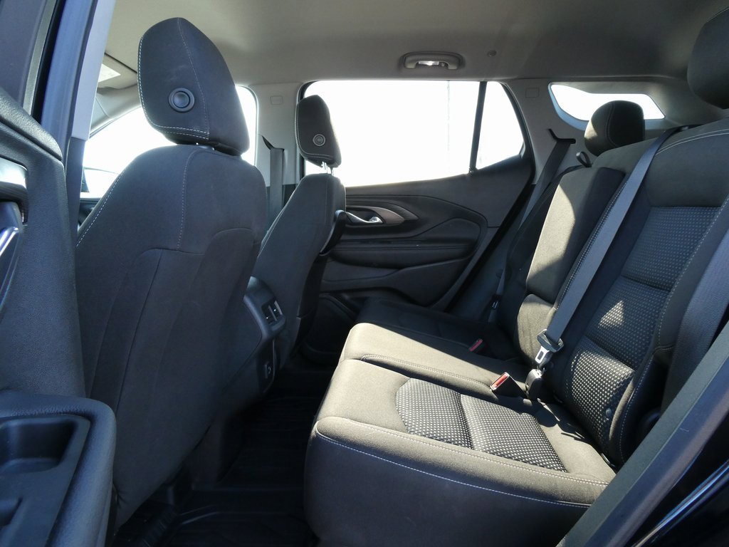 Certified 2022 GMC Terrain SLE w/ Driver Convenience Package image 17