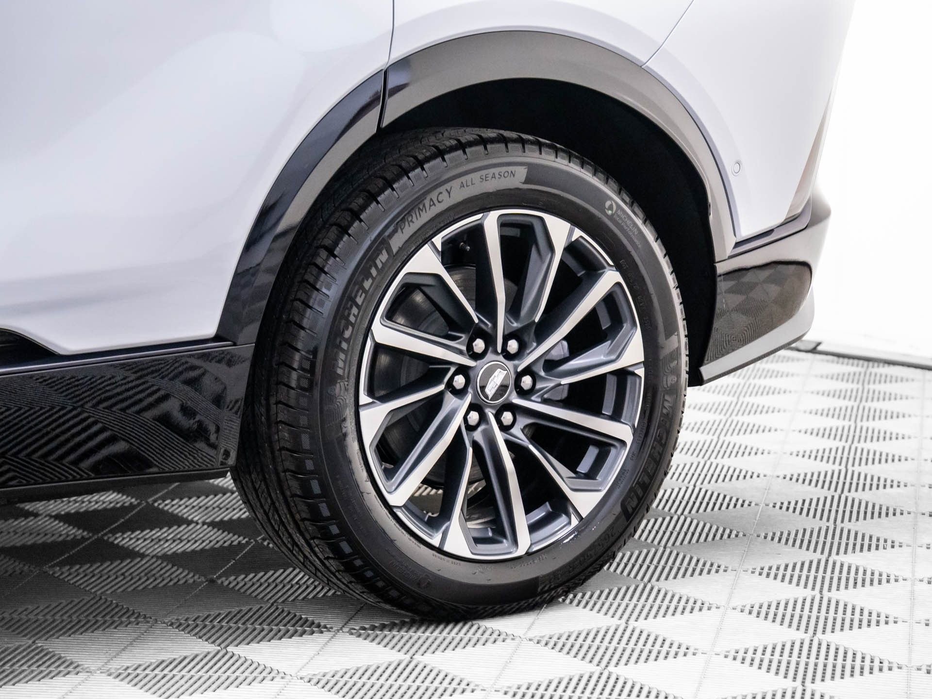 New 2026 Cadillac Lyriq Sport image 32