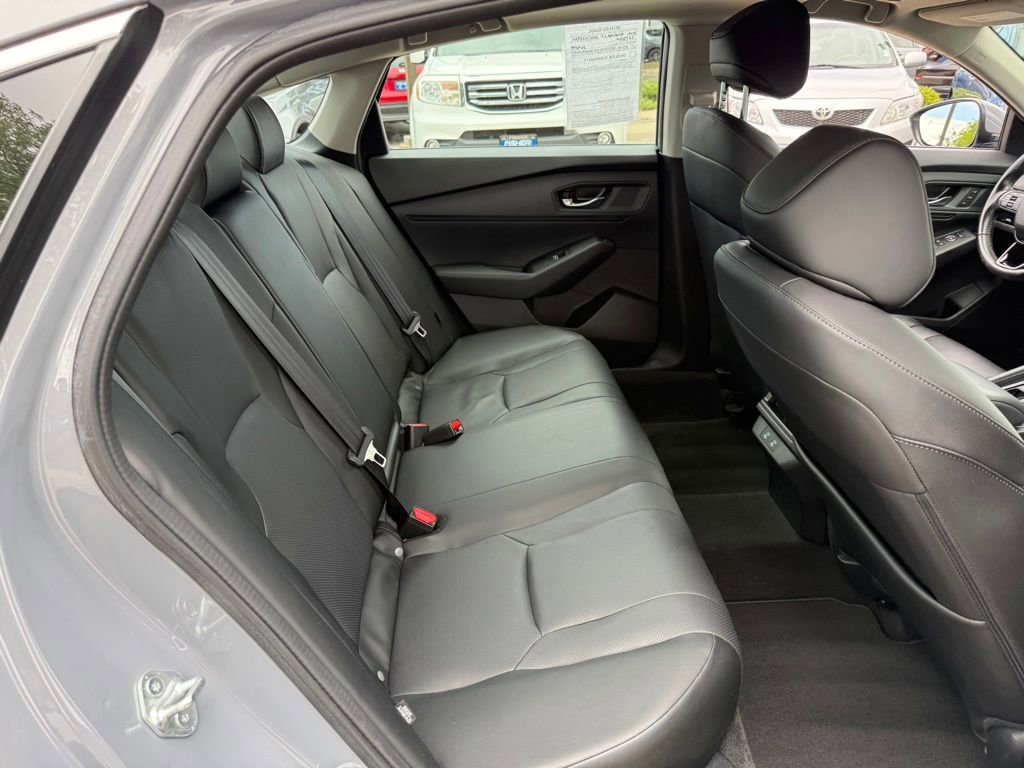 Used 2023 Honda Accord EX-L image 19