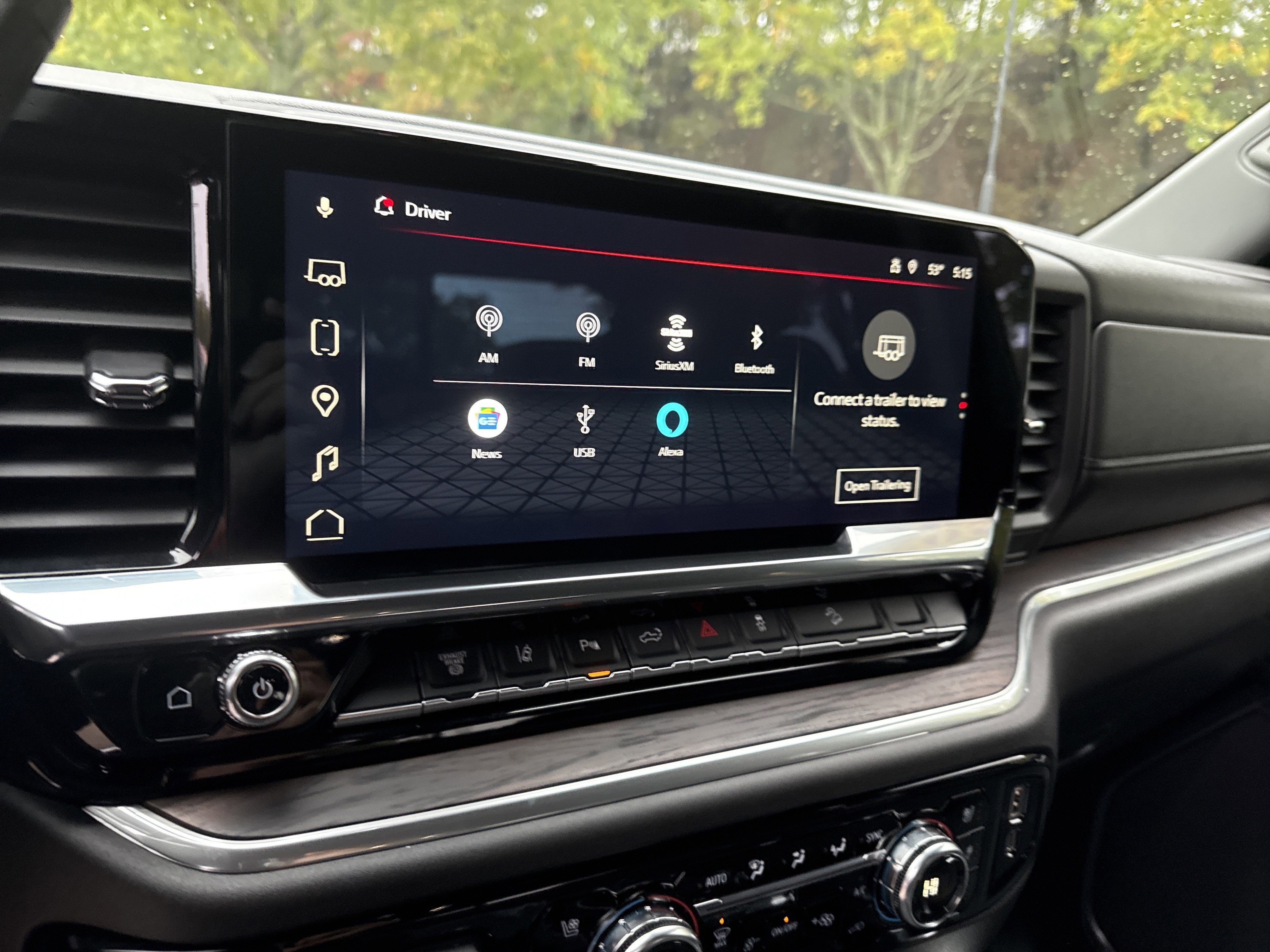 Used 2025 GMC Sierra 2500 SLT image 28