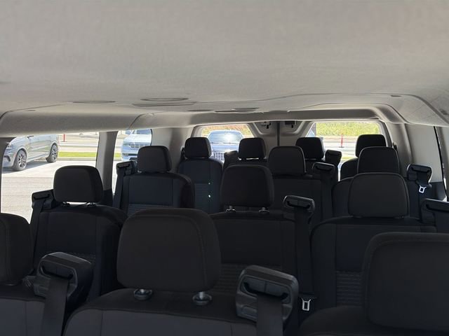Used 2023 Ford Transit 350 XLT RWD image 17
