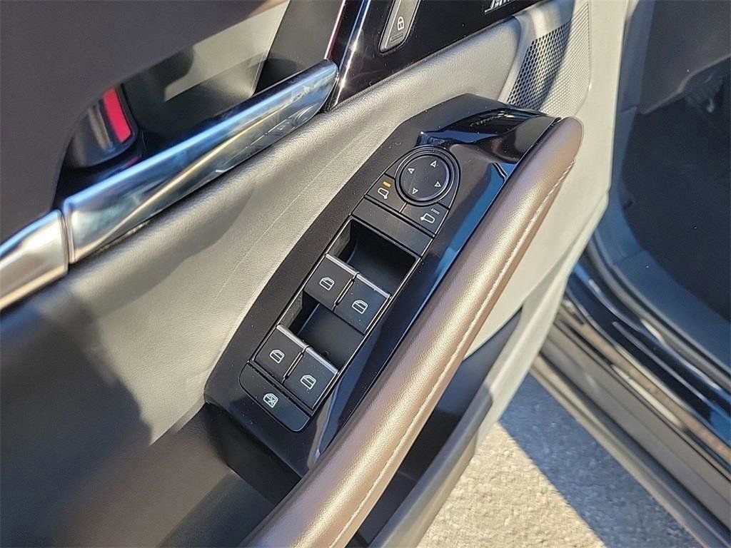 Certified 2025 MAZDA CX-30 AWD 2.5 S w/ Premium Package image 20