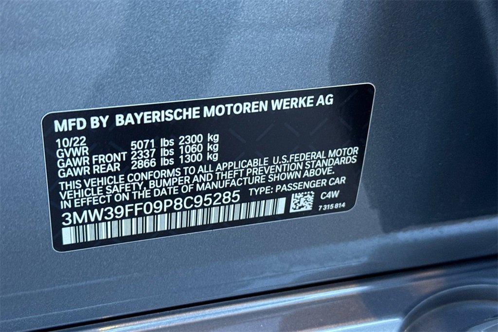 Used 2023 BMW 330e w/ Driving Assistance Package image 34