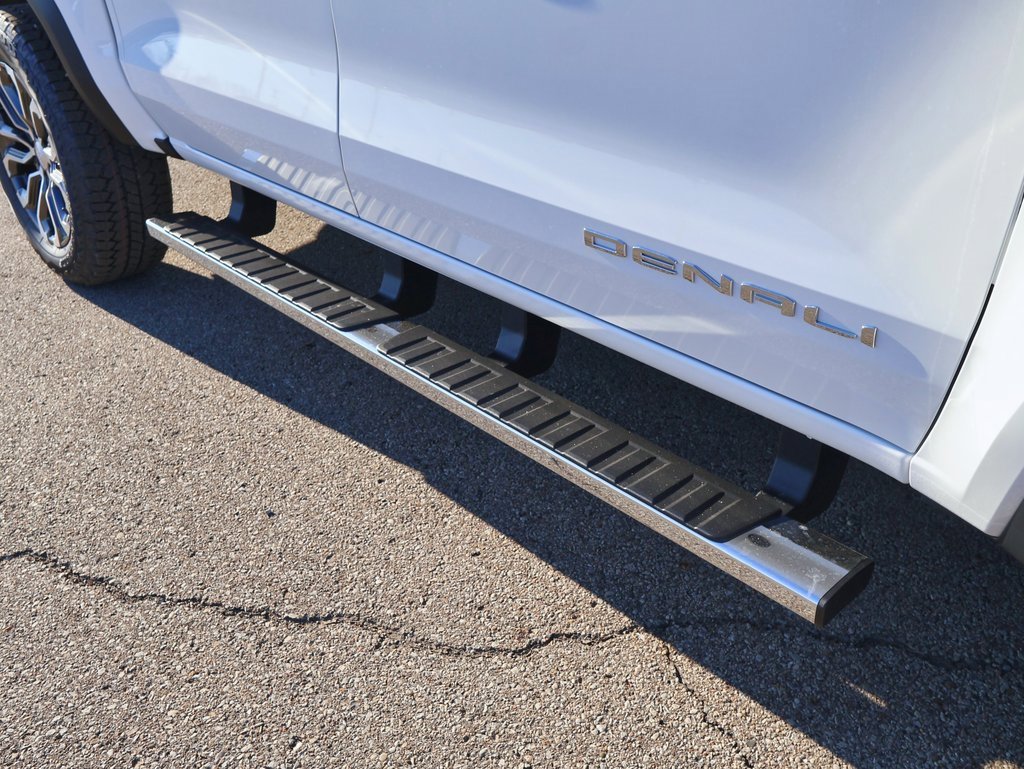 New 2026 GMC Canyon Denali image 6