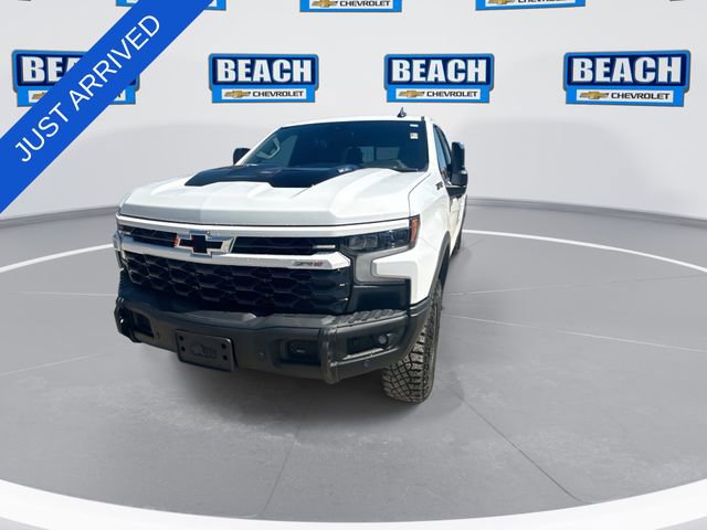 Used 2024 Chevrolet Silverado 1500 ZR2 w/ ZR2 Bison Edition AWD/4WD image 4