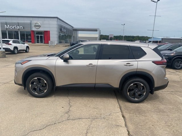 New 2026 Nissan Rogue SV image 3