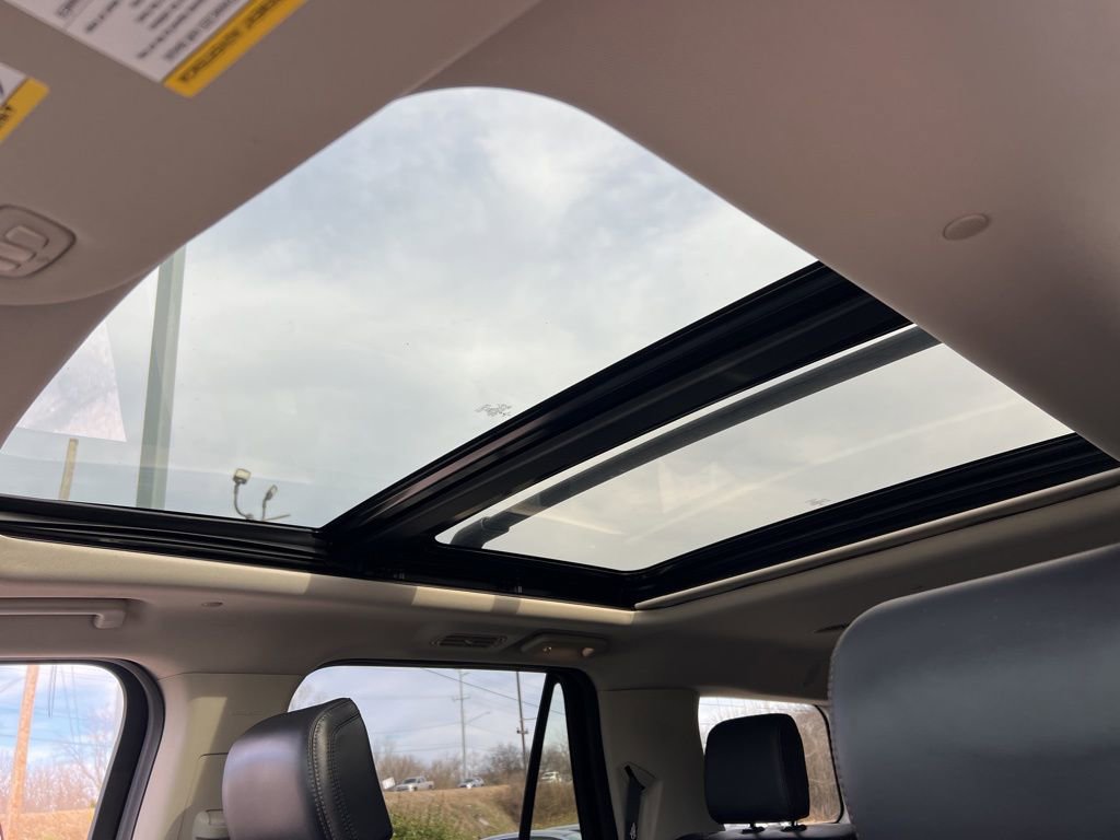 Used 2020 Ford Expedition Platinum image 38