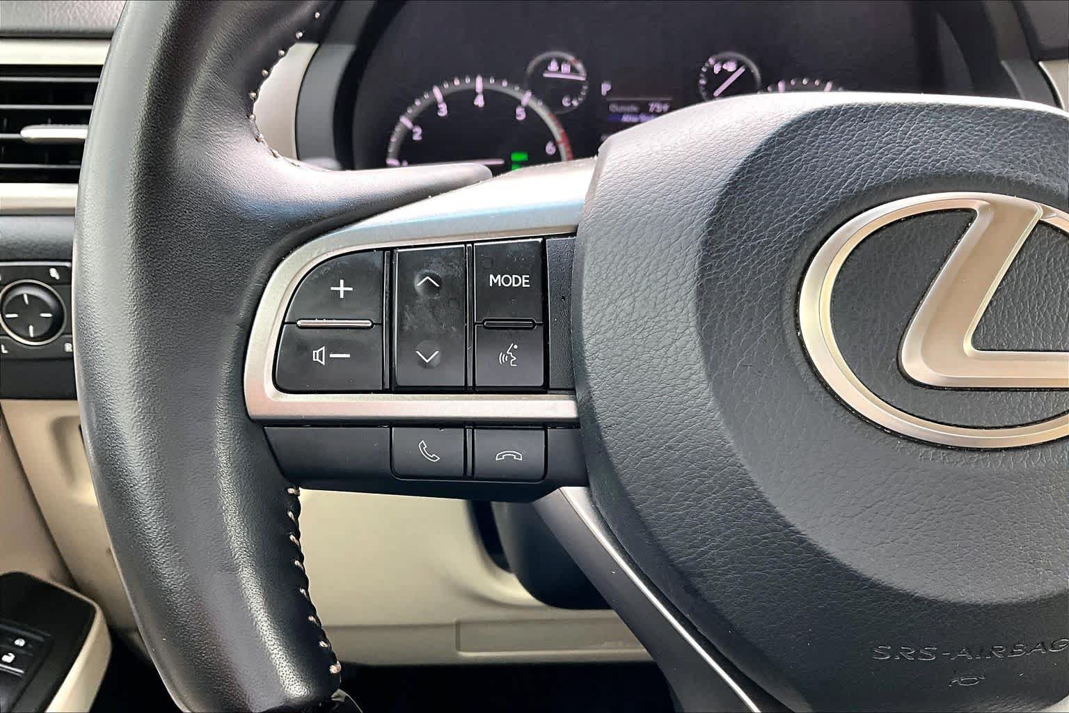 Used 2023 Lexus GX 460 Luxury w/ Sport Design Package AWD/4WD image 24