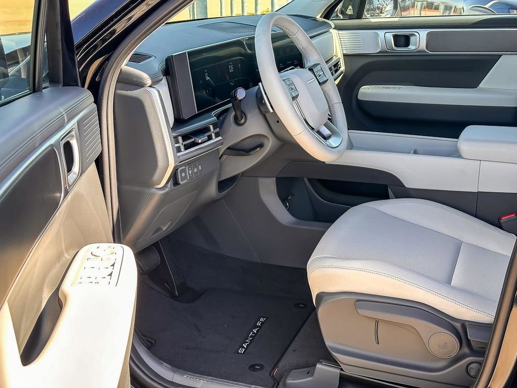 New 2026 Hyundai Santa Fe SE FWD image 11