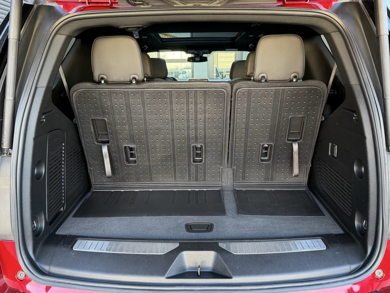 Used 2022 Chevrolet Tahoe Z71 image 34