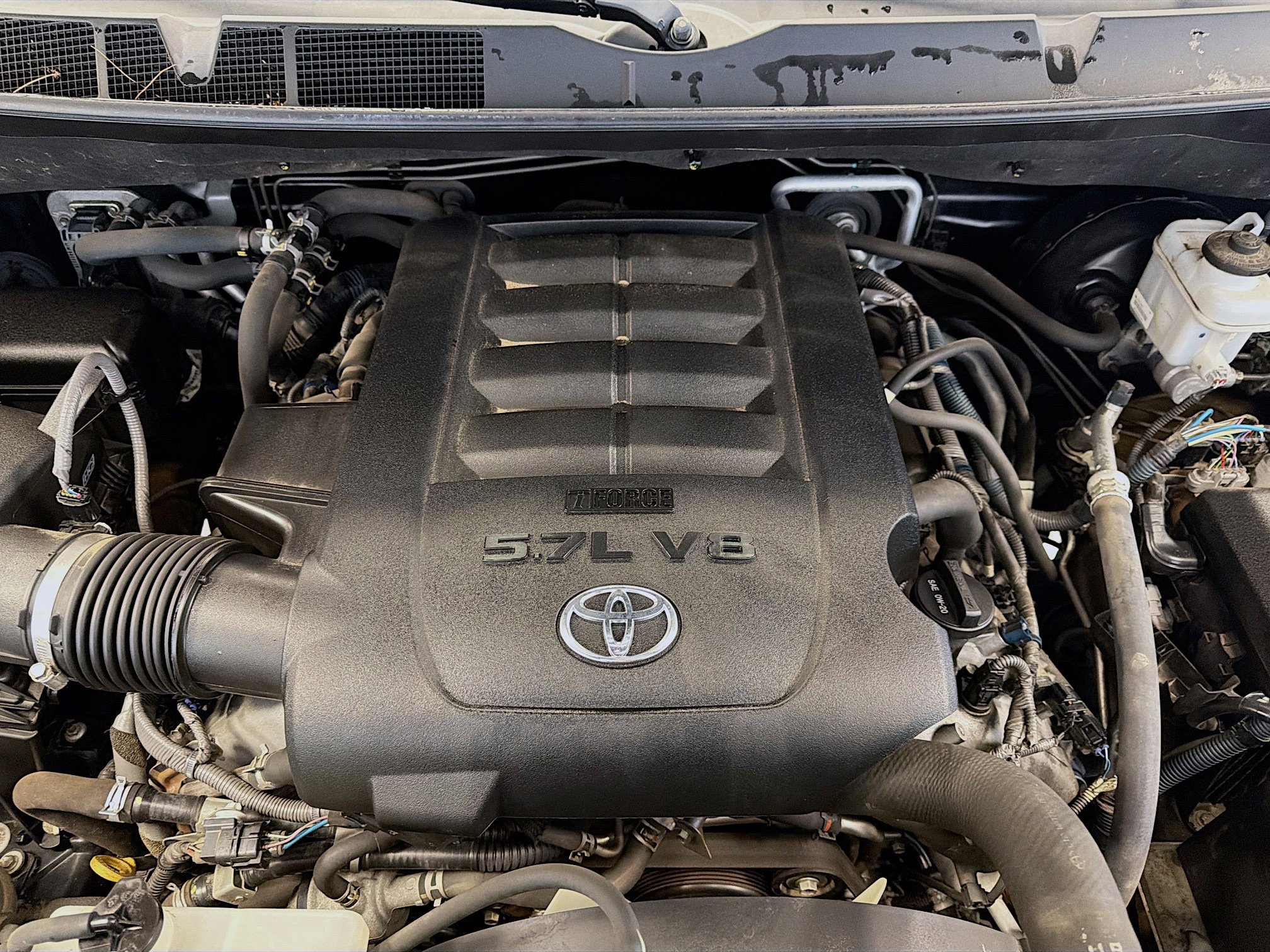 Used 2016 Toyota Sequoia Limited w/ Safety & Convenience Package image 37