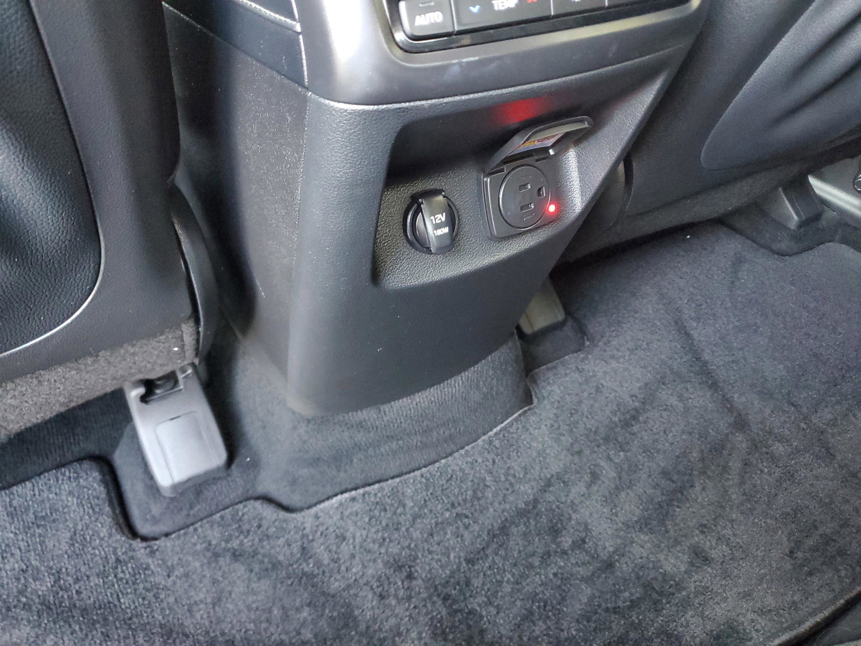 Used 2021 Hyundai Palisade Limited w/ Cargo Package FWD image 13