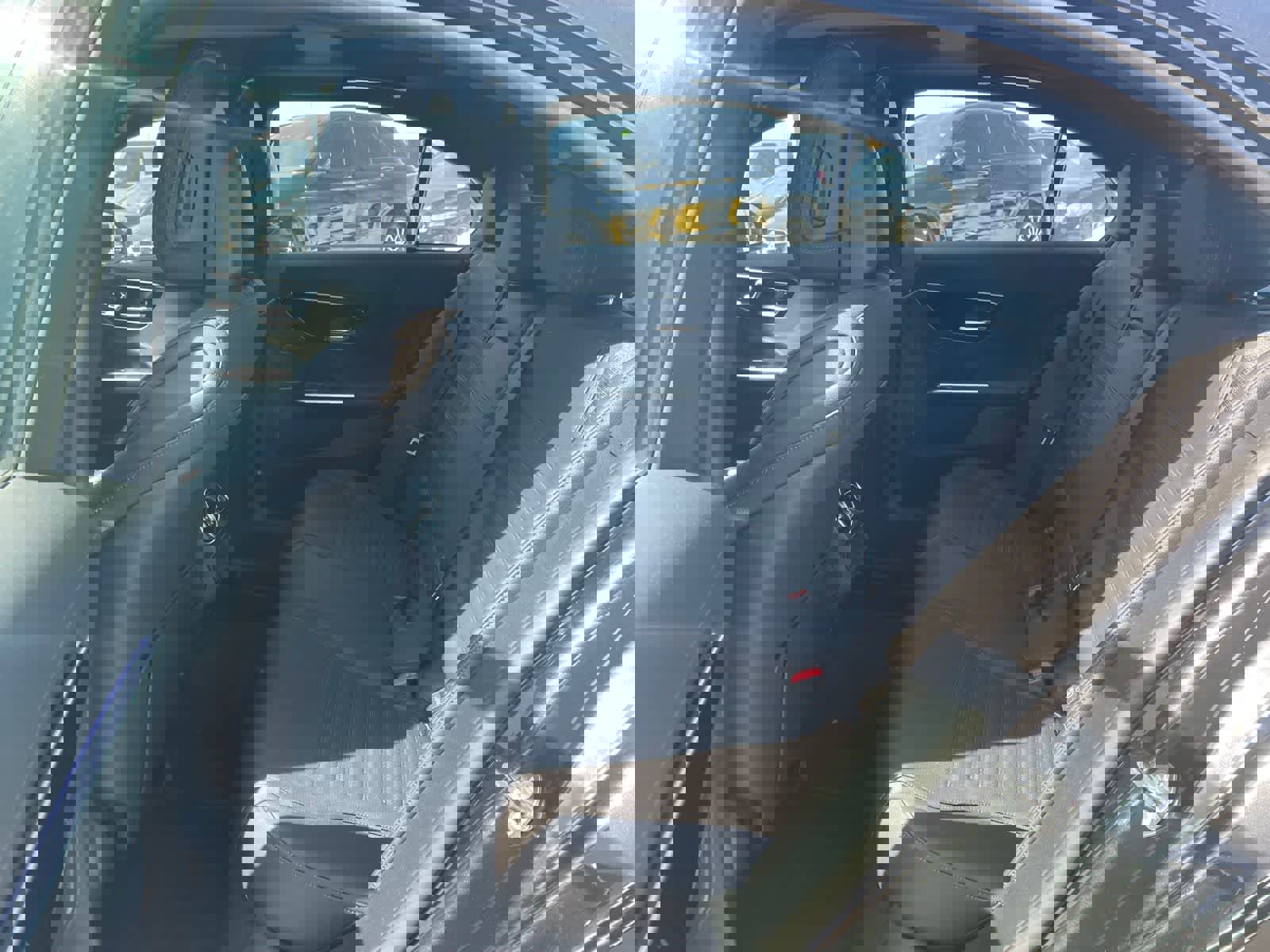 Used 2023 Mercedes-Benz C 300 Sedan image 3