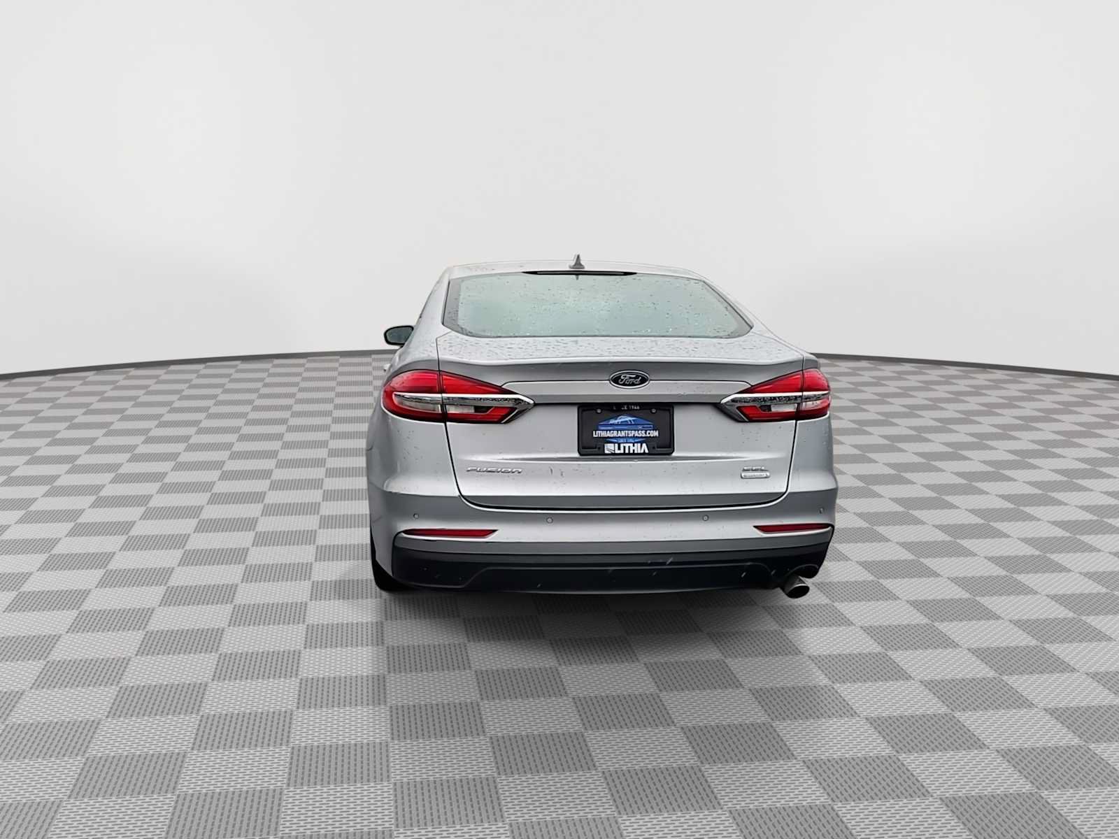Used 2020 Ford Fusion SEL FWD image 7