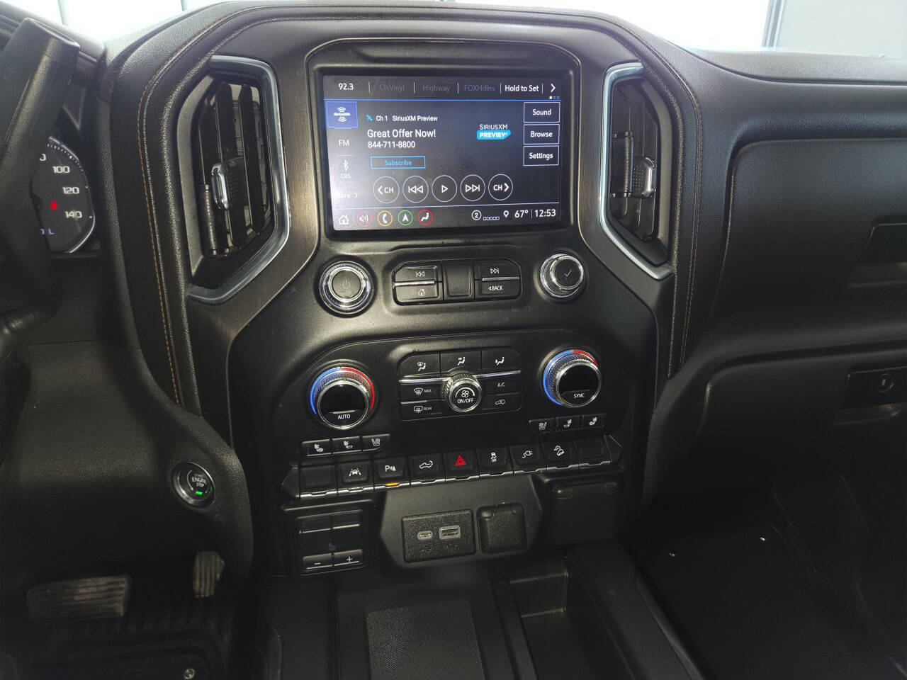 Used 2022 GMC Sierra 1500 AT4 w/ AT4 Premium Package AWD/4WD image 32