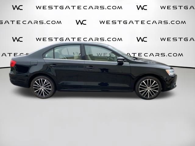 Used 2012 Volkswagen Jetta SEL image 23