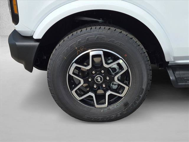 New 2026 Ford Bronco Outer Banks AWD/4WD image 16