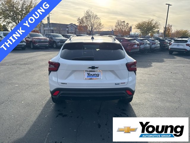 New 2026 Chevrolet Trax RS w/ Sunroof Package image 6