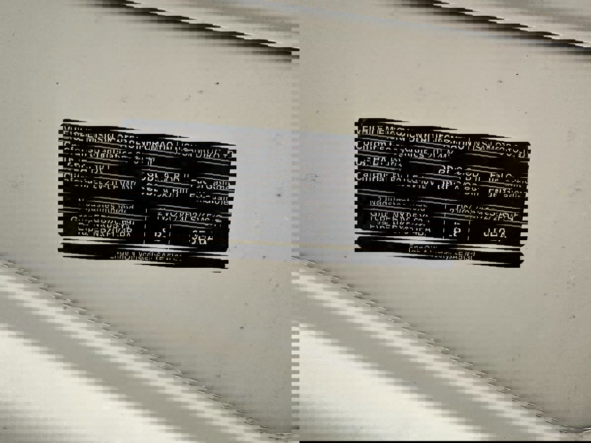 Used 2014 Nissan NV 2500 SV image 5