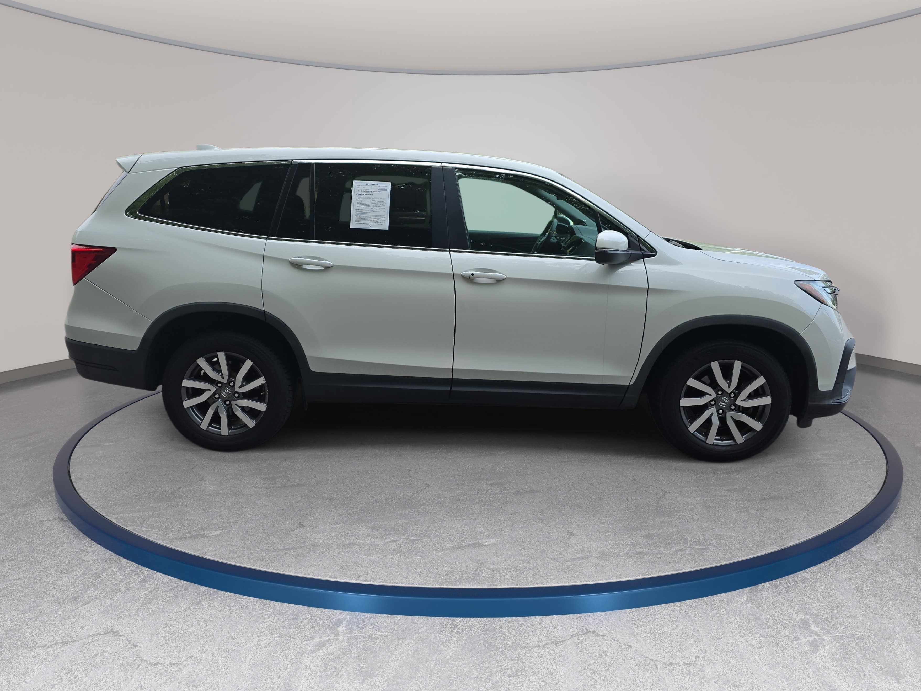 Used 2020 Honda Pilot EX image 4