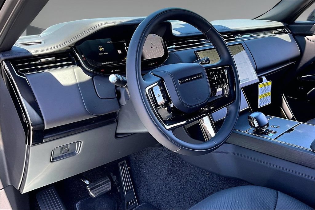 New 2026 Land Rover Range Rover SV AWD/4WD image 7