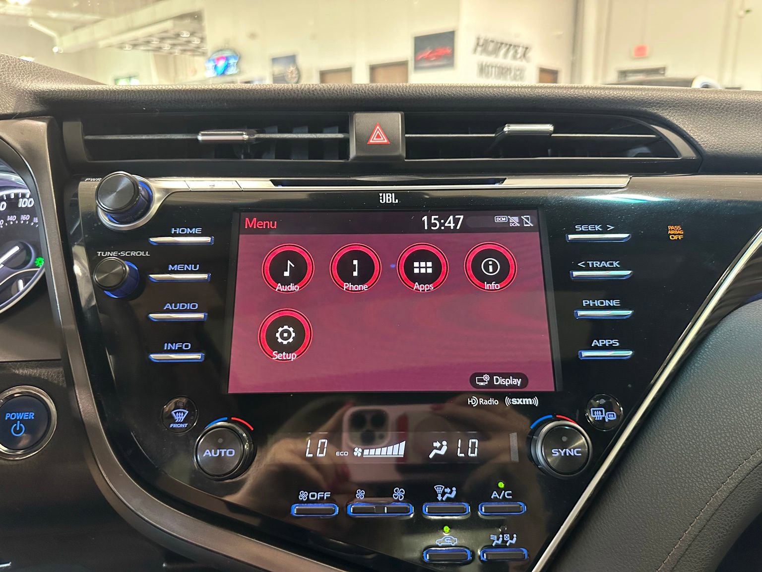Used 2018 Toyota Camry XLE w/ Audio Package FWD image 24