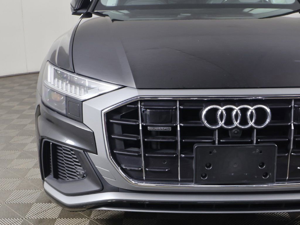Used 2023 Audi Q8 Prestige w/ Prestige Package image 15