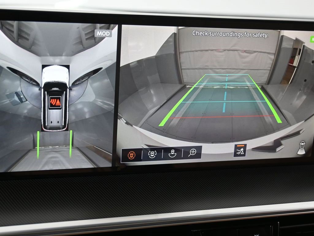 New 2026 INFINITI QX80 Luxe image 11