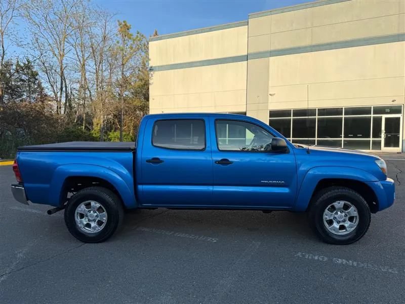Used 2009 Toyota Tacoma 4x4 Double Cab w/ SR5 Pkg #2 image 18