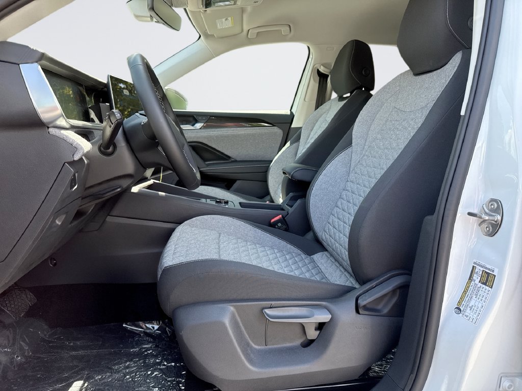 New 2026 Volkswagen Tiguan S AWD/4WD image 13