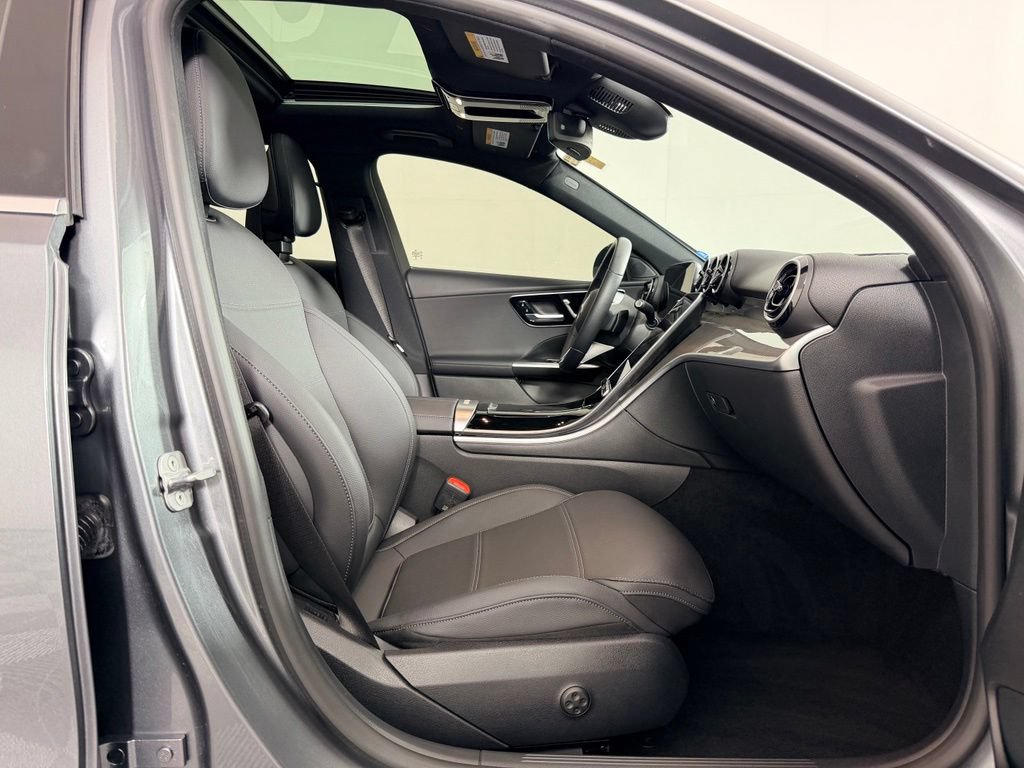 Used 2024 Mercedes-Benz C 300 Sedan image 30