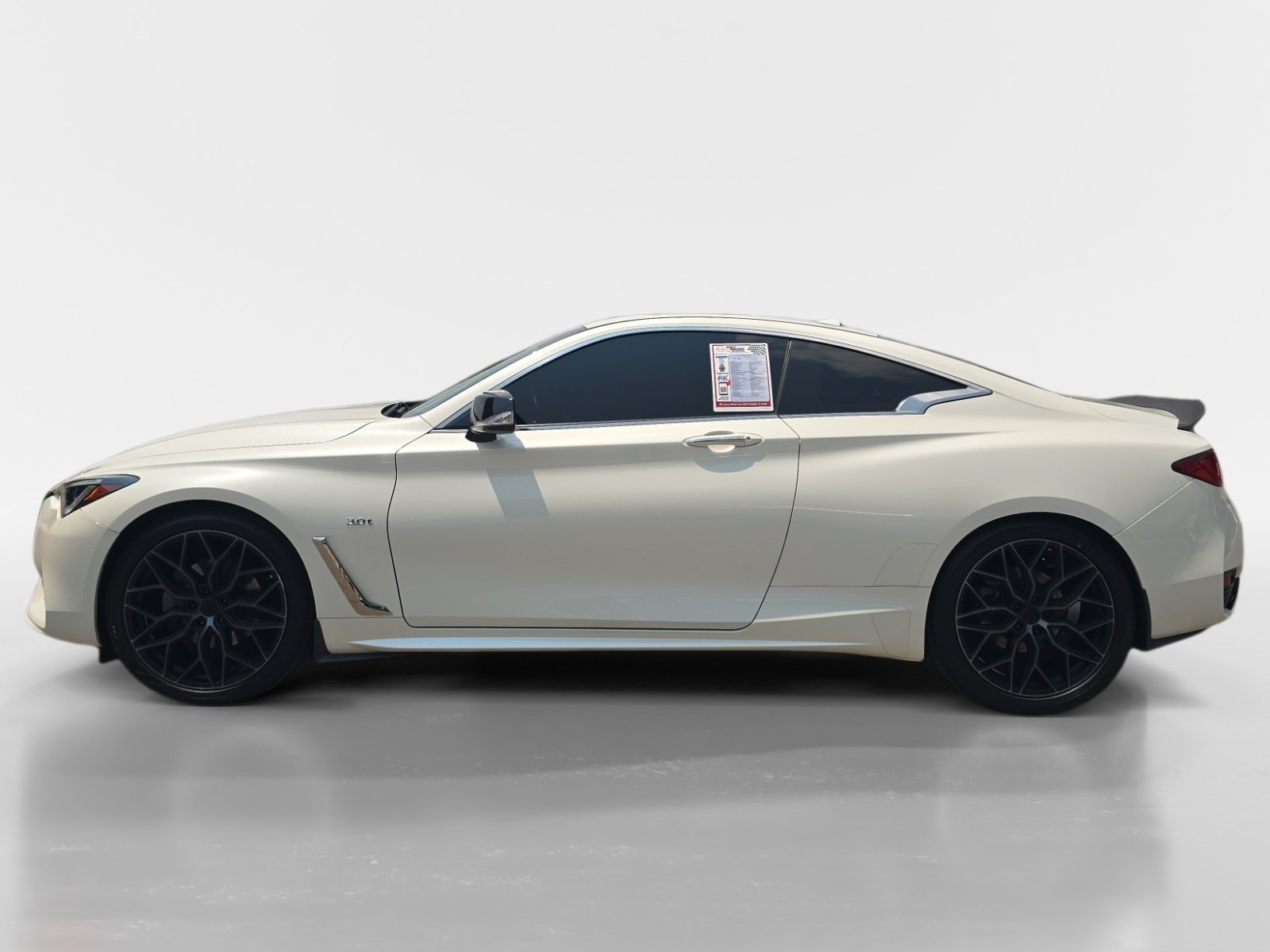 Used 2018 INFINITI Q60 3.0t Luxe w/ Sensory Package 3.0T Luxe AWD/4WD video 2