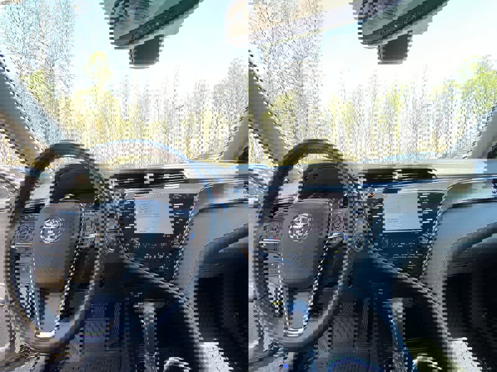 Used 2019 Toyota Camry XSE image 21