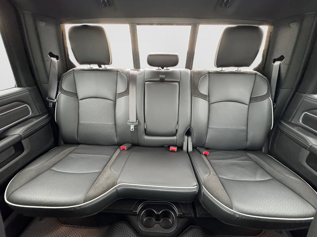 New 2026 RAM 3500 Laramie AWD/4WD image 16