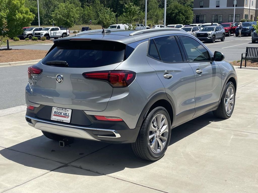 Used 2023 Buick Encore GX Essence w/ Experience Buick Package FWD image 6