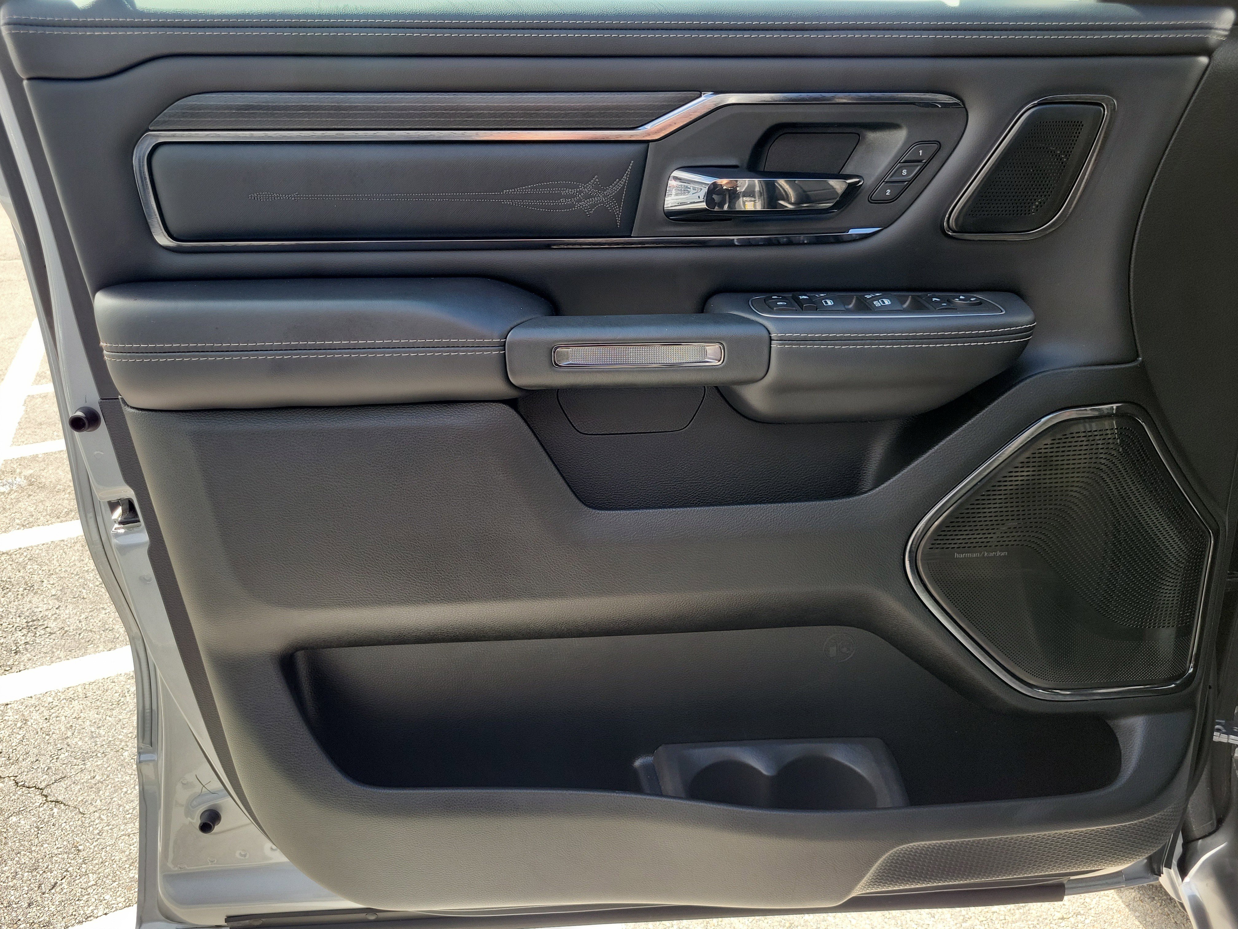 Used 2024 RAM 1500 Limited AWD/4WD image 24