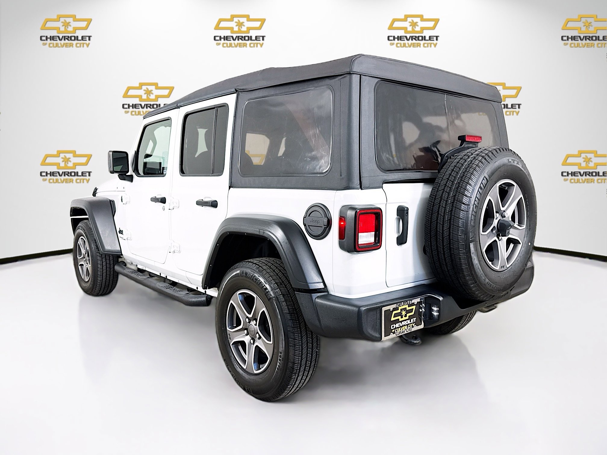 Used 2022 Jeep Wrangler Unlimited Sport image 5