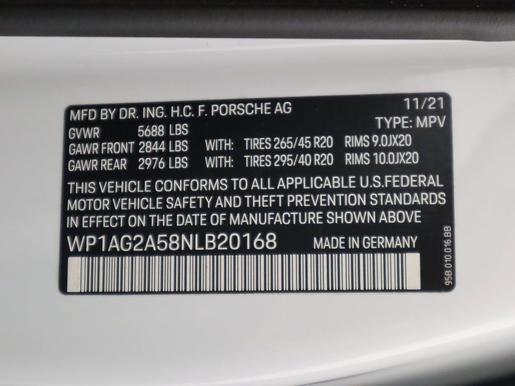 Used 2022 Porsche Macan S image 36