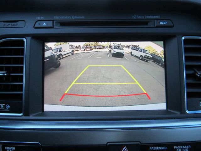 Used 2017 Hyundai Sonata Plug-In Hybrid image 8