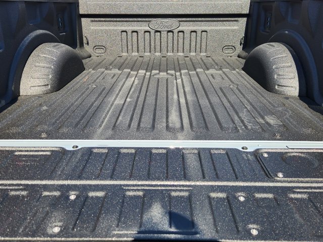 New 2026 Ford F250 Lariat w/ Black Appearance Package image 22