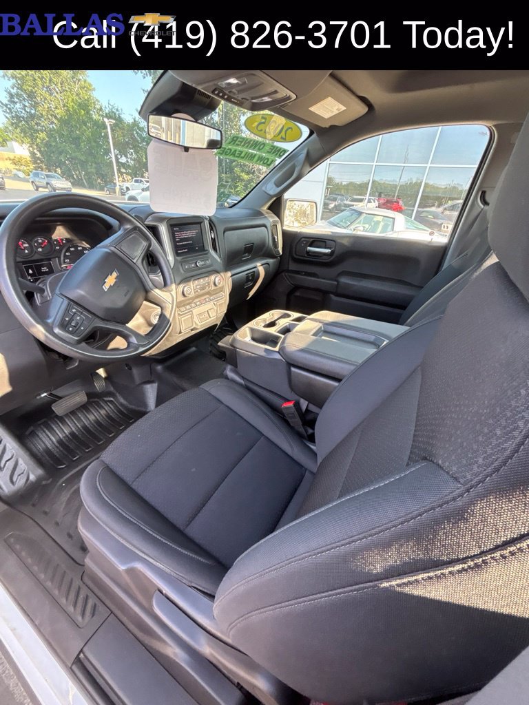 Used 2025 Chevrolet Silverado 1500 W/T RWD image 11