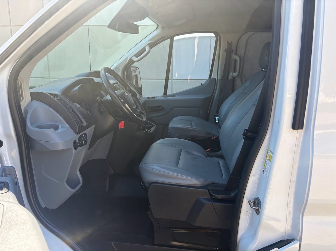 Used 2019 Ford Transit 150 130 Low Roof RWD image 18