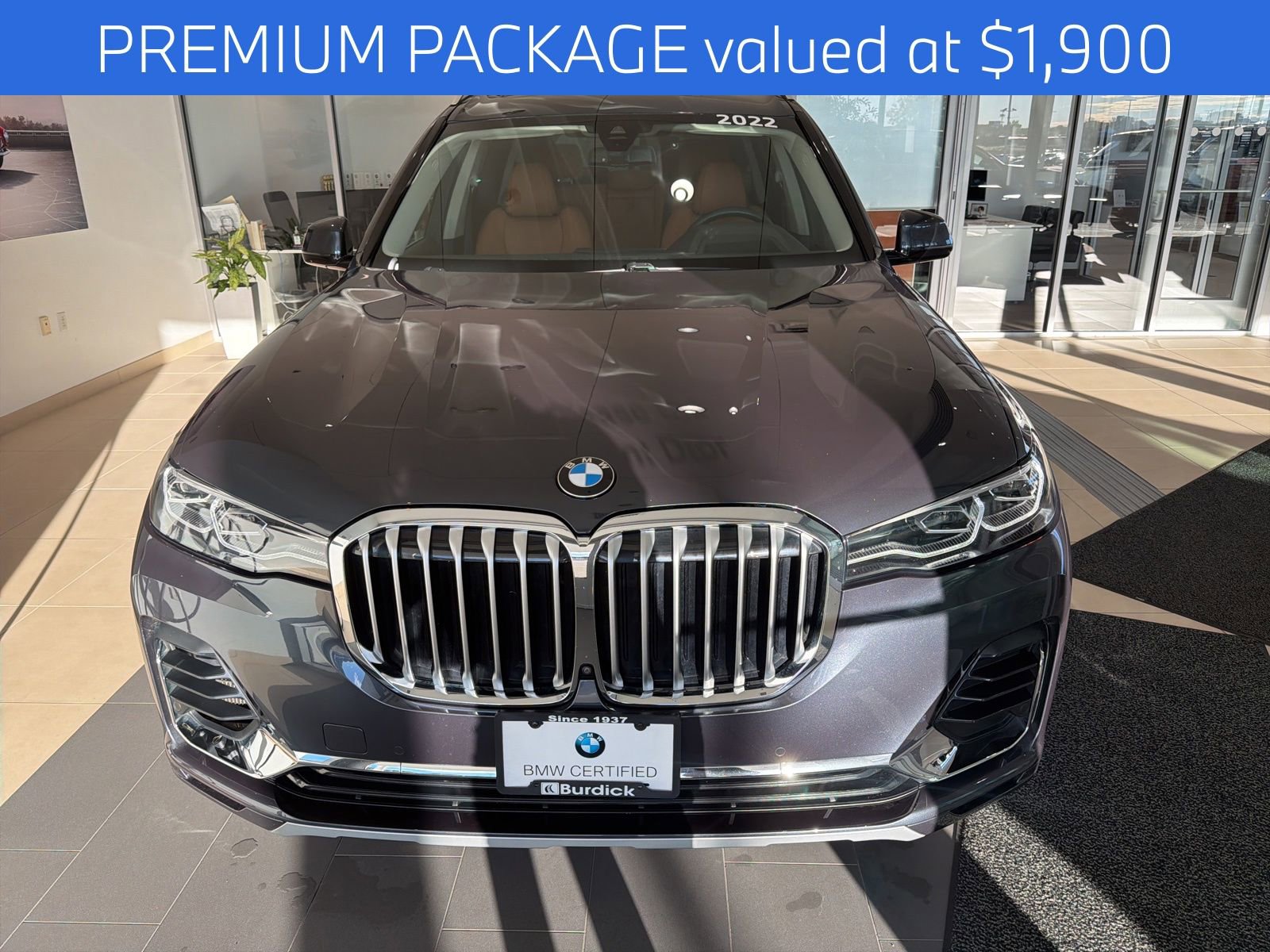 Certified 2022 BMW X7 xDrive40i w/ Premium Package image 3
