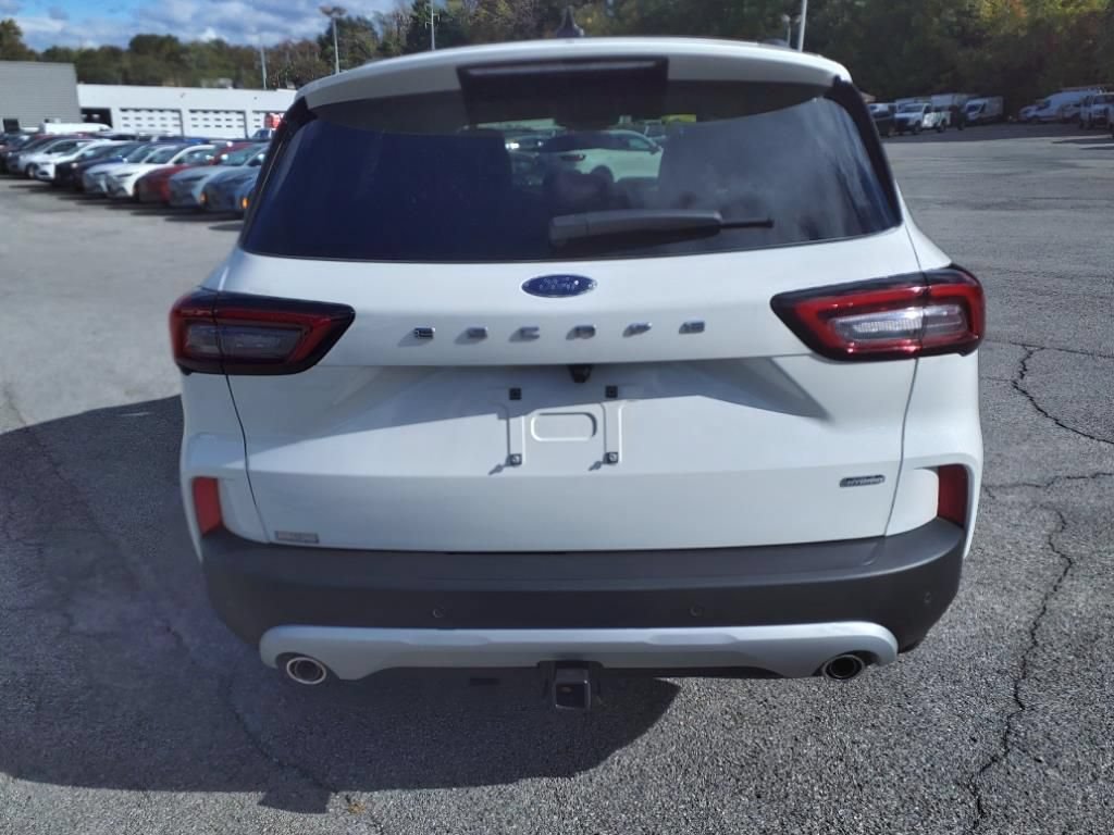 Used 2024 Ford Escape SE w/ PHEV Premium Package FWD image 6