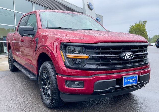 New 2026 Ford F150 XLT w/ Equipment Group 302A MID AWD/4WD image 4