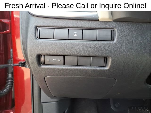 Used 2021 Nissan Rogue SV image 14