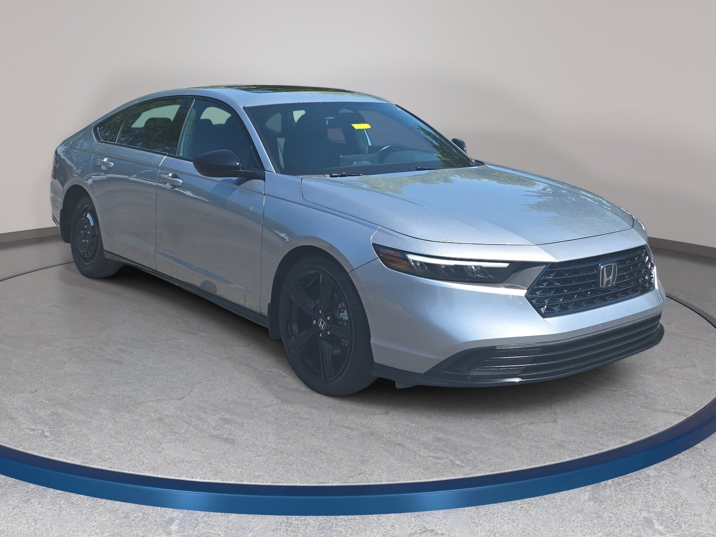 Used 2025 Honda Accord Sport image 3