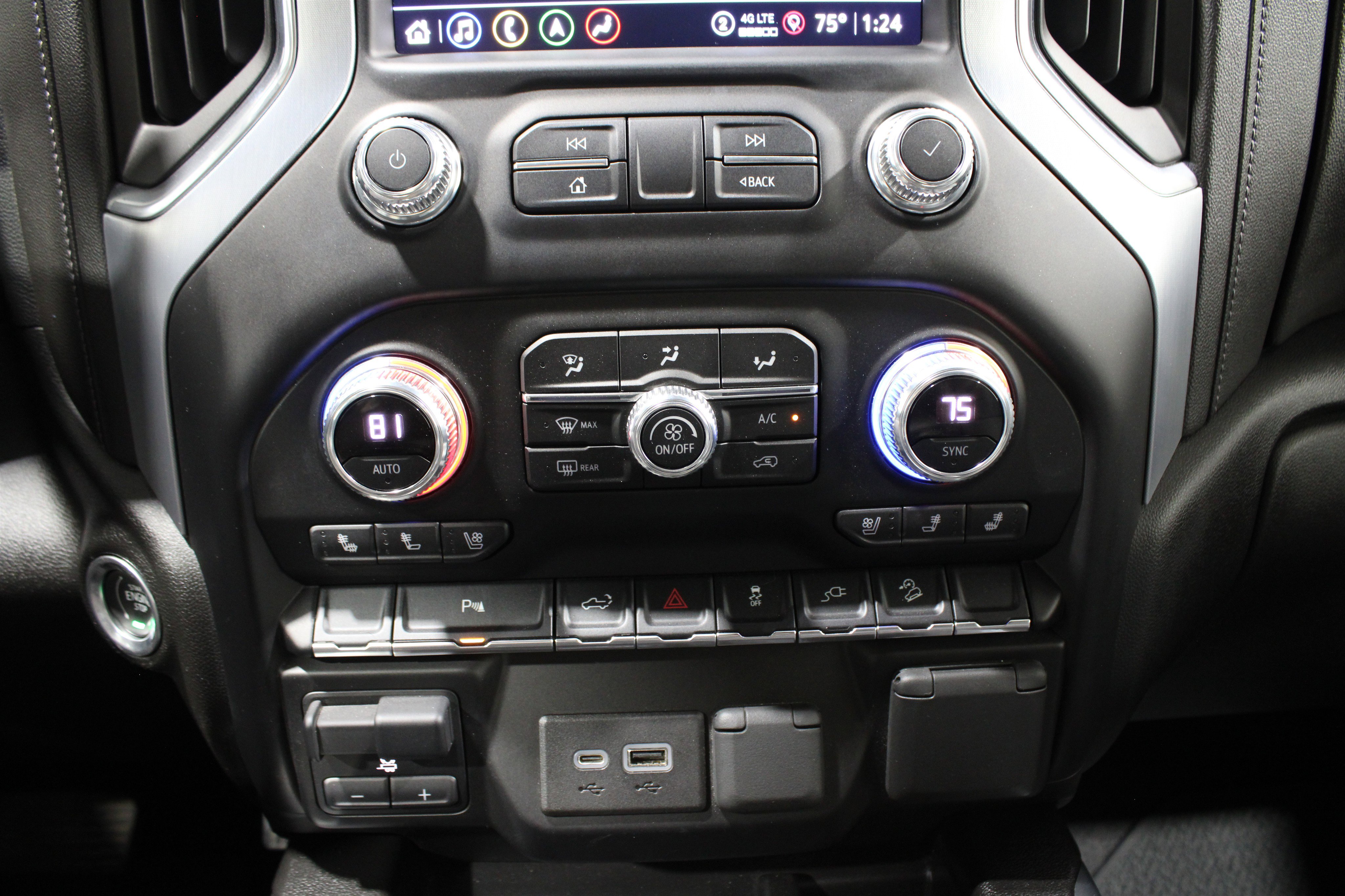 Used 2022 GMC Sierra 2500 SLT w/ SLT Premium Package image 23