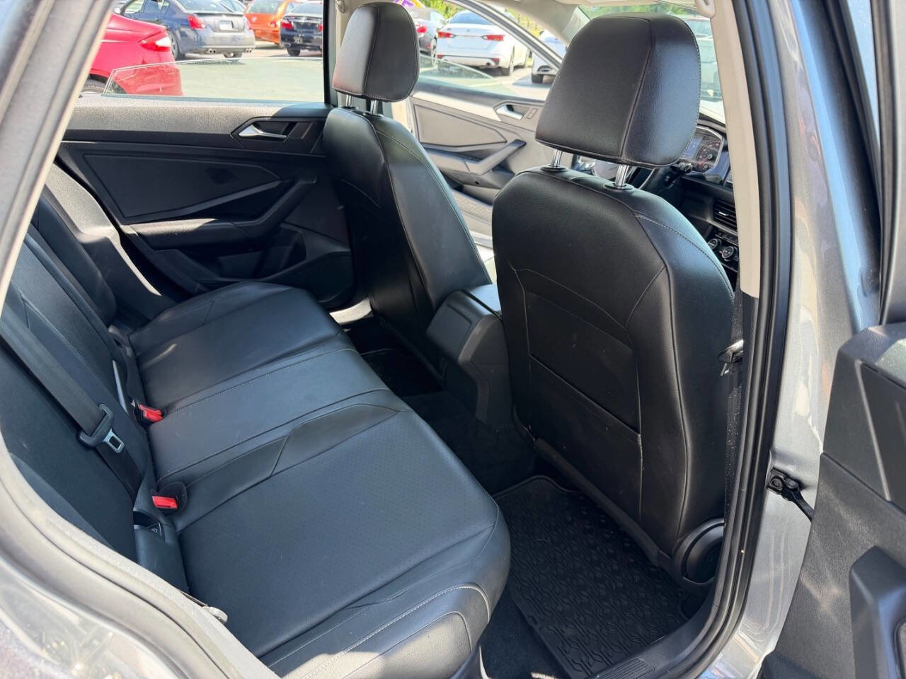 Used 2019 Volkswagen Jetta SE FWD image 11