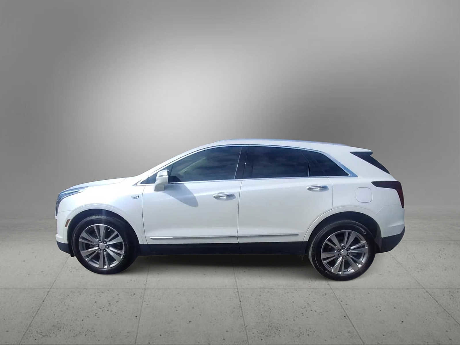 Used 2024 Cadillac XT5 Premium Luxury image 5